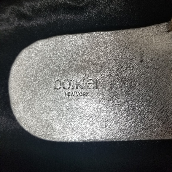 Botkier New York ALANA Linen & Crystal Jeweled Slide Sandals NWT - Picture 2 of 9